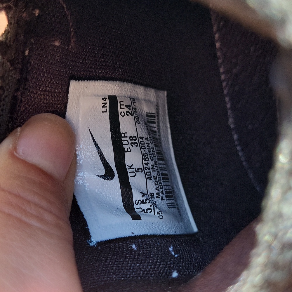 Lebron Nike XVI - Picture 5 of 7